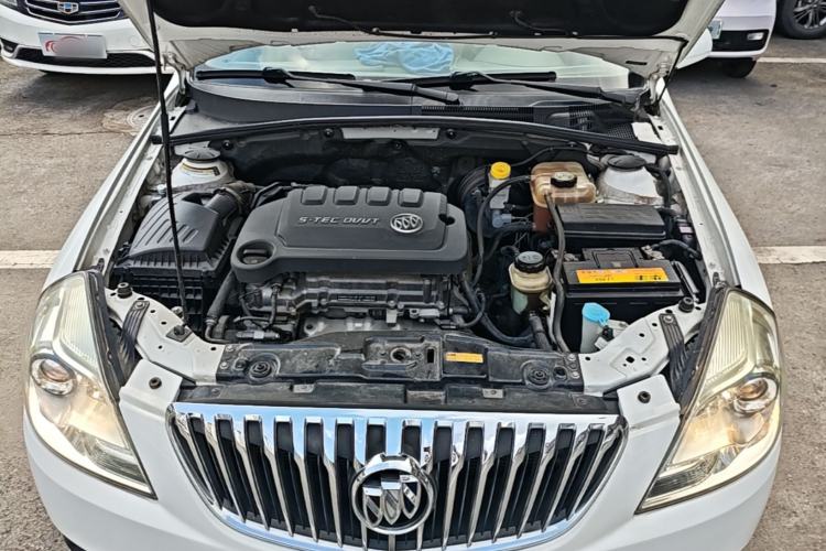Used Buick Excelle 2015 1.5L Manual Classic Trim Engine Bay