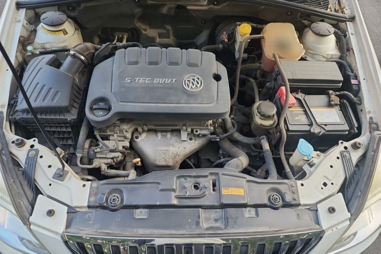 Used Buick Excelle 2015 1.5L Automatic Classic Model Engine Bay