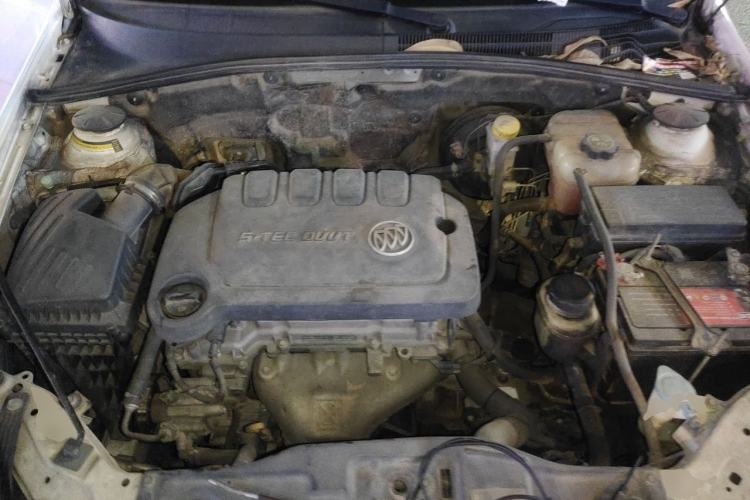 Used Buick Excelle 2015 1.5L Automatic Classic Model Engine Bay