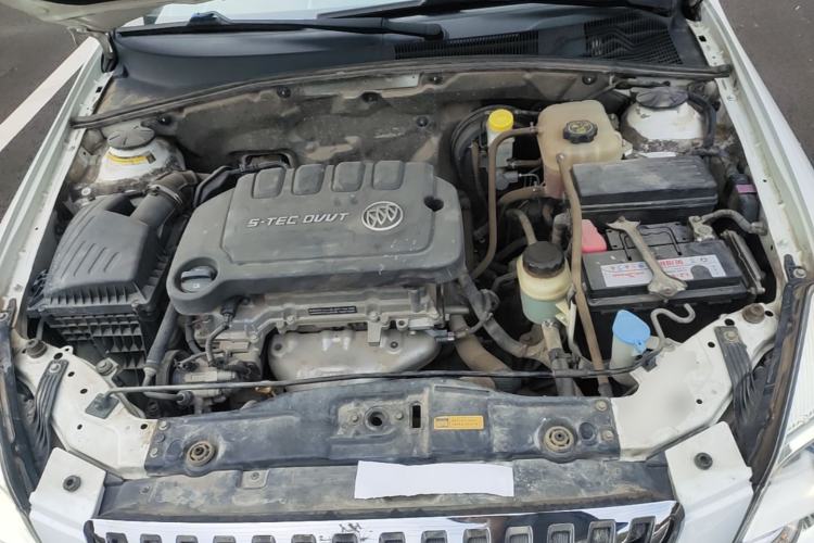 Used Buick Excelle 2015 1.5L Manual Classic Trim Engine Bay