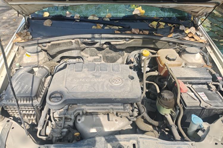 Used Buick Excelle 2015 1.5L Automatic Classic Model Engine Bay