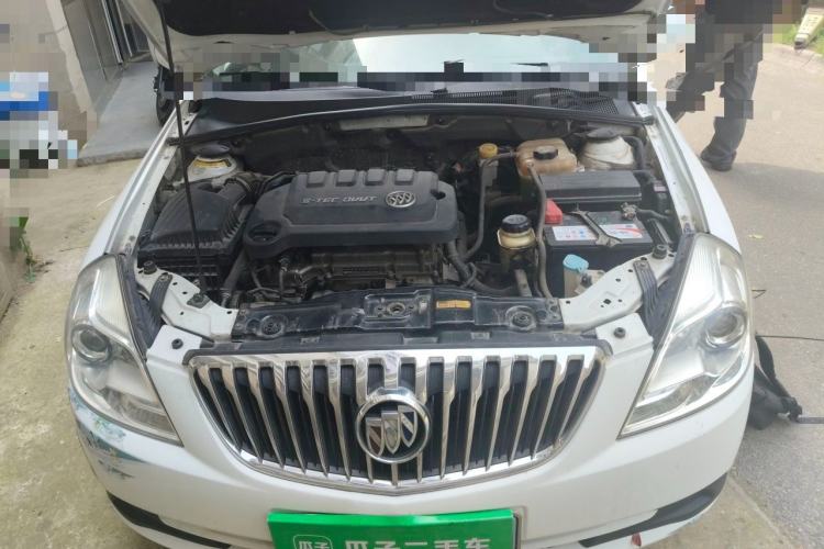 Used Buick Excelle 2015 1.5L Automatic Luxury Edition Engine Bay