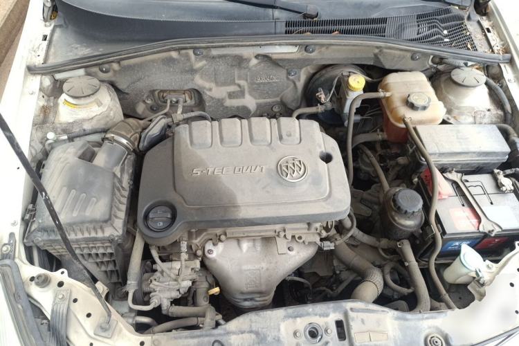 Used Buick Excelle 2015 1.5L Automatic Classic Model Engine Bay
