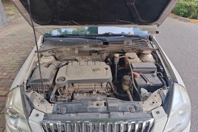 Used Buick Excelle 2015 1.5L Automatic Classic Model Engine Bay