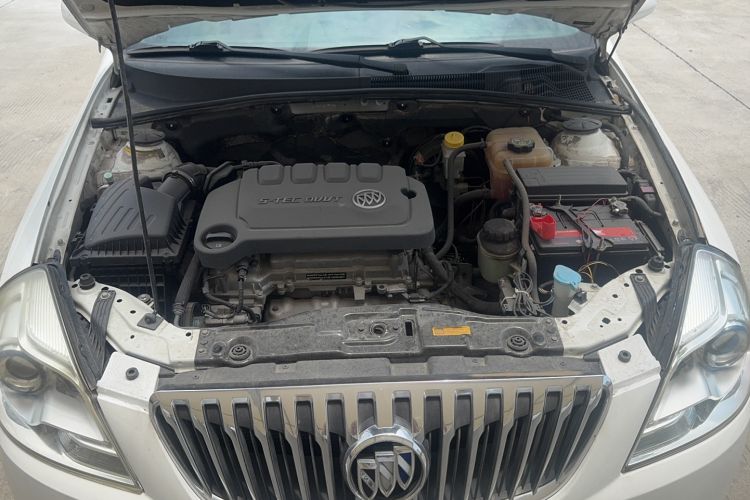 Used Buick Excelle 2015 1.5L Automatic Classic Model Engine Bay