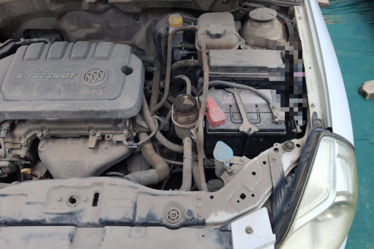 Used Buick Excelle 2015 1.5L Manual Classic Trim Engine Bay Left