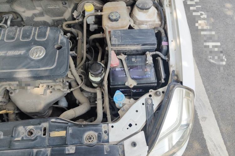 Used Buick Excelle 2015 1.5L Automatic Classic Model Engine Bay Left