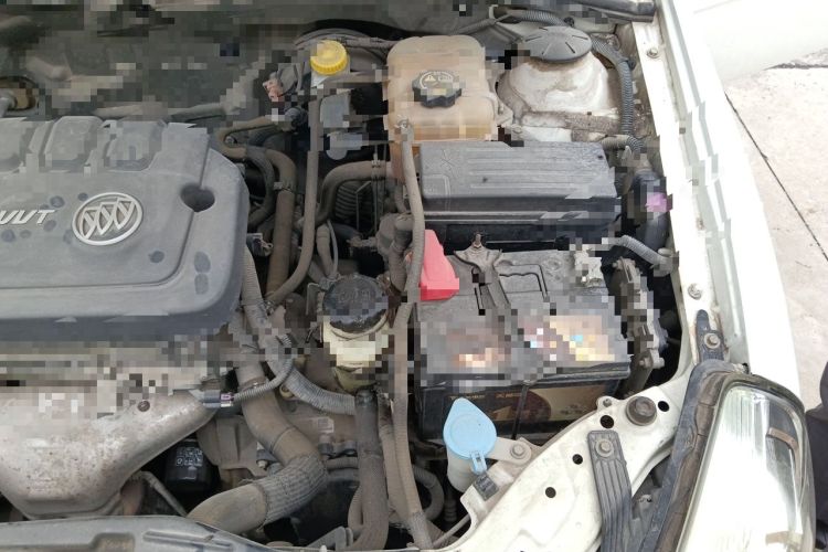 Used Buick Excelle 2015 1.5L Automatic Classic Model Engine Bay Left
