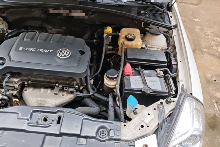 Used Buick Excelle 2015 1.5L Automatic Classic Model Engine Bay Left