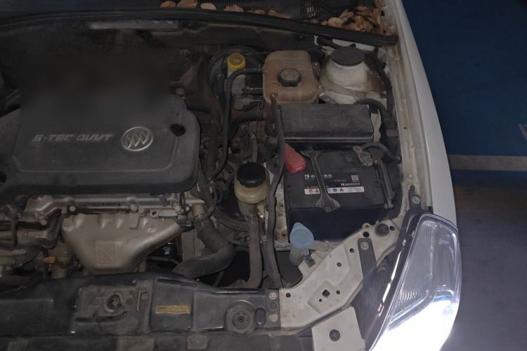 Used Buick Excelle 2015 1.5L Manual Classic Trim Engine Bay Left