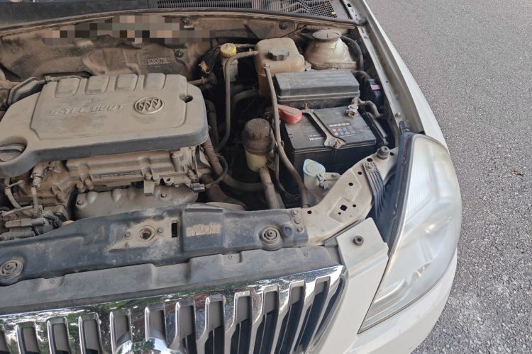 Used Buick Excelle 2015 1.5L Automatic Classic Model Engine Bay Left