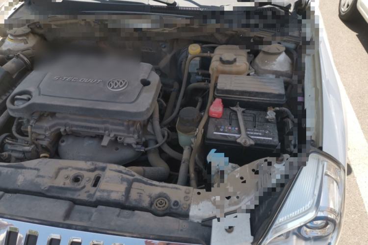 Used Buick Excelle 2015 1.5L Manual Luxury Model Engine Bay Left