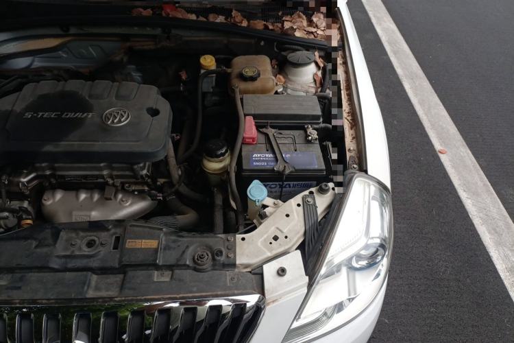 Used Buick Excelle 2015 1.5L Automatic Classic Model Engine Bay Left
