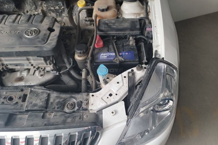 Used Buick Excelle 2015 1.5L Manual Classic Trim Engine Bay Left