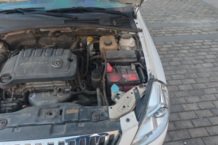 Used Buick Excelle 2015 1.5L Automatic Classic Model Engine Bay Left