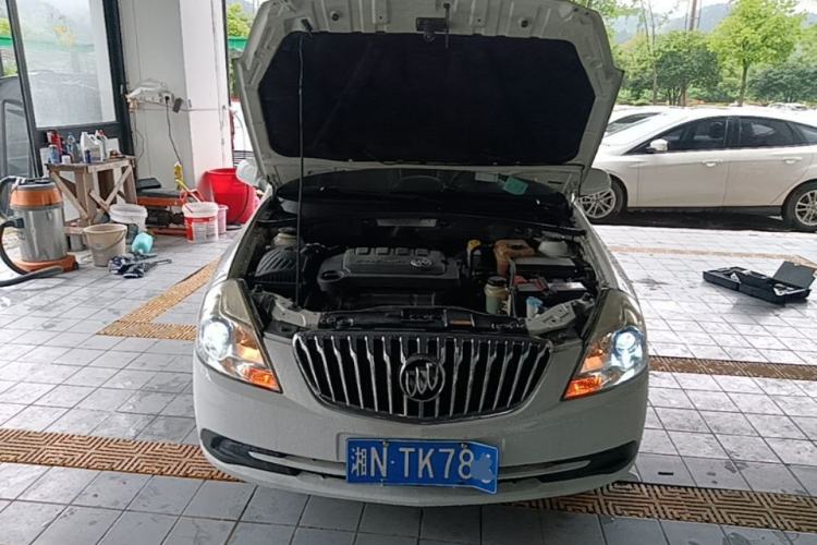 Used Buick Excelle 2015 1.5L Manual Classic Trim Engine Bay
