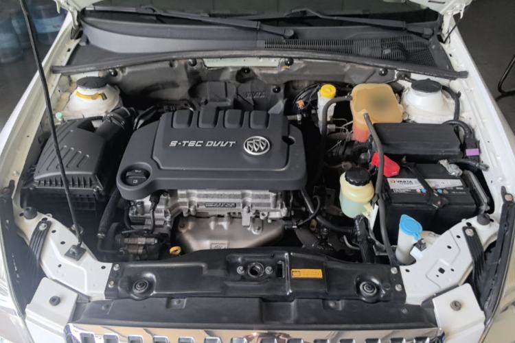Used Buick Excelle 2015 1.5L Automatic Classic Model Engine Bay