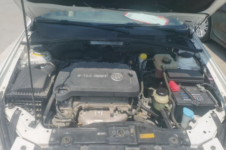 Used Buick Excelle 2015 1.5L Automatic Classic Model Engine Bay