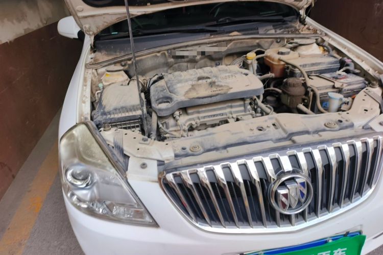 Used Buick Excelle 2015 1.5L Automatic Classic Model Engine Bay Right