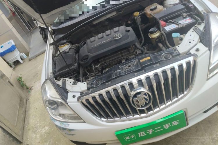 Used Buick Excelle 2015 1.5L Automatic Luxury Edition Engine Bay Right