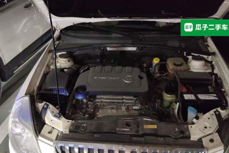 Used Buick Excelle 2015 1.5L Automatic Classic Model Engine Bay Right