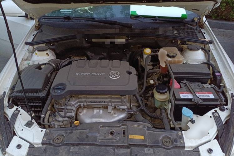 Used Buick Excelle 2015 1.5L Manual Classic Trim Engine Bay