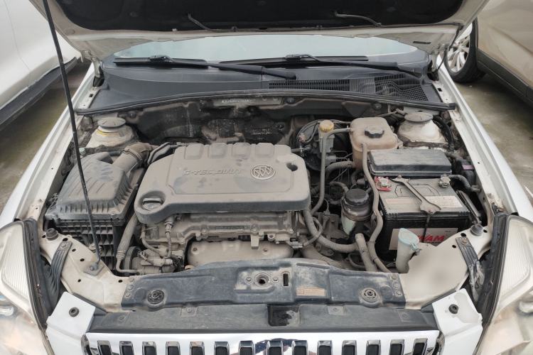 Used Buick Excelle 2015 1.5L Automatic Classic Model Engine Bay