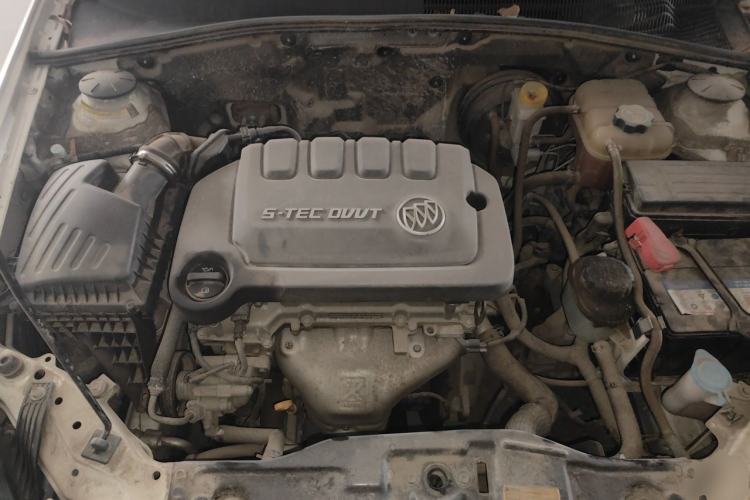 Used Buick Excelle 2015 1.5L Manual Classic Trim Engine Bay