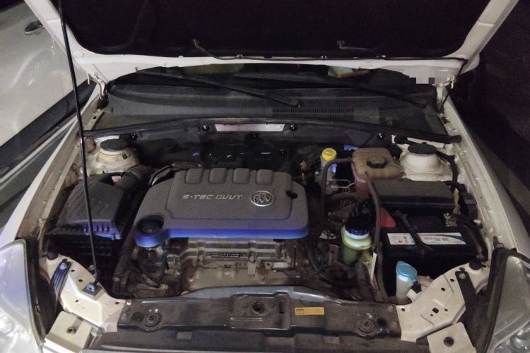 Used Buick Excelle 2015 1.5L Automatic Classic Model Engine Bay