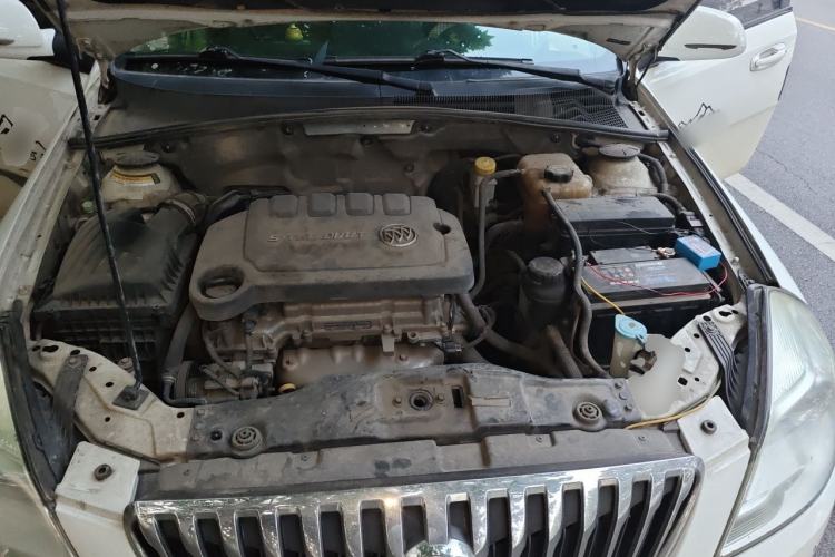 Used Buick Excelle 2015 1.5L Manual Classic Trim Engine Bay