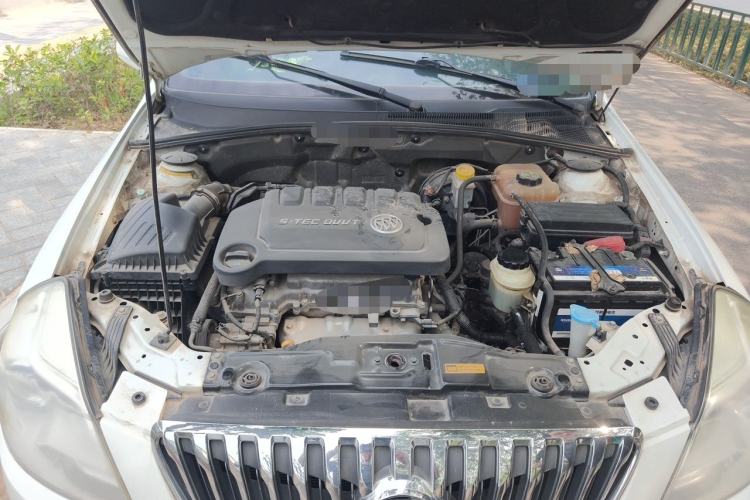 Used Buick Excelle 2015 1.5L Automatic Classic Model Engine Bay