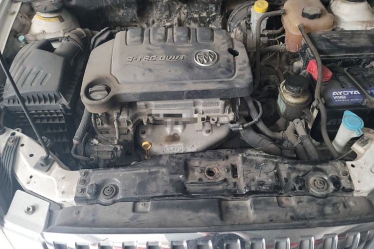 Used Buick Excelle 2015 1.5L Manual Classic Trim Engine Bay