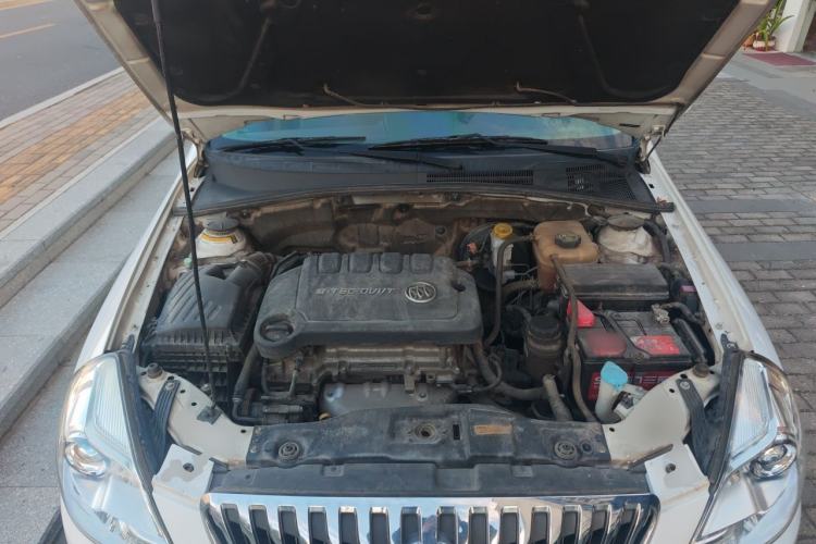 Used Buick Excelle 2015 1.5L Automatic Classic Model Engine Bay