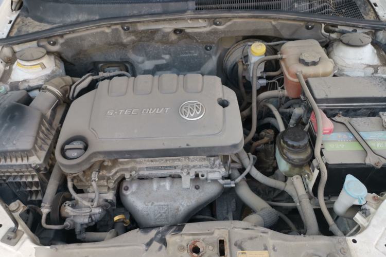 Used Buick Excelle 2015 1.5L Manual Classic Trim Engine Bay
