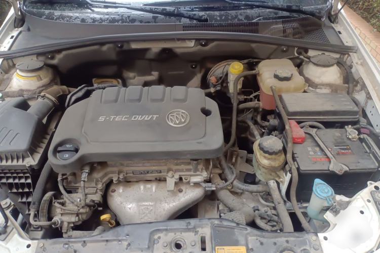 Used Buick Excelle 2015 1.5L Automatic Classic Model Engine Bay