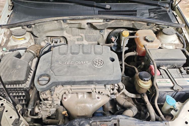 Used Buick Excelle 2015 1.5L Automatic Classic Model Engine Bay