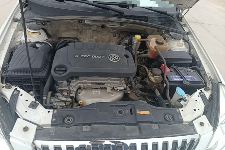 Used Buick Excelle 2015 1.5L Automatic Classic Model Engine Bay