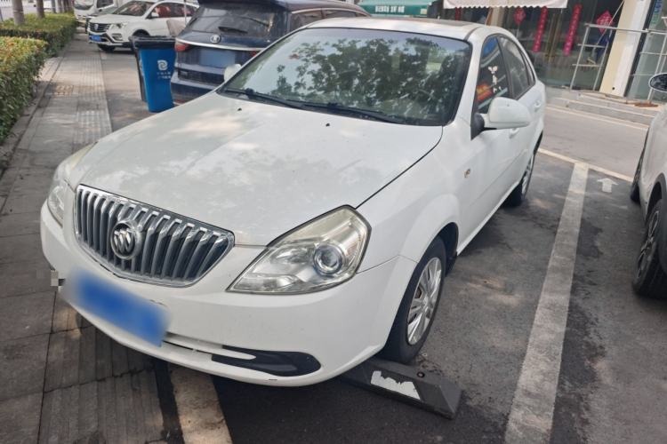 Used Buick Excelle 2015 1.5L Manual Classic Trim Exterior 1
