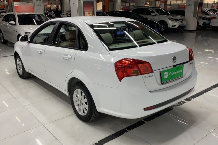 Used Buick Excelle 2015 1.5L Automatic Classic Model Exterior 1