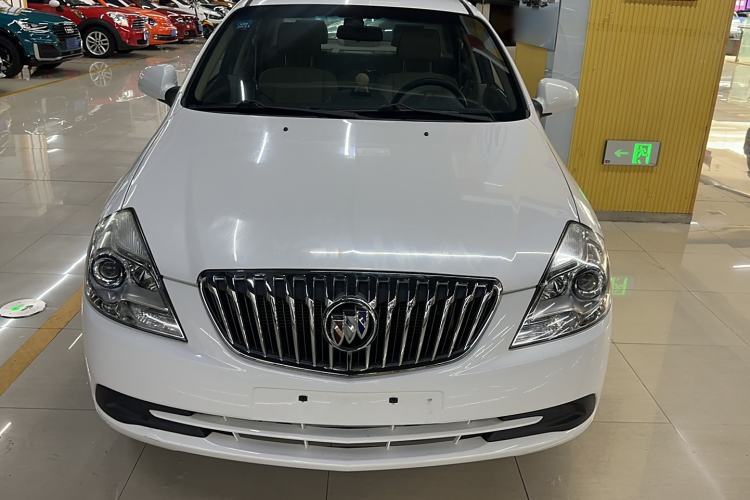 Used Buick Excelle 2015 1.5L Automatic Classic Model Exterior 1