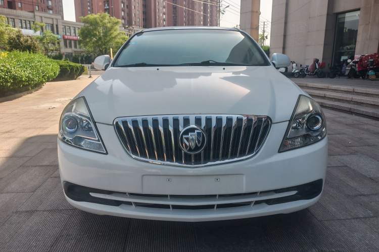 Used Buick Excelle 2015 1.5L Automatic Classic Model Exterior 1
