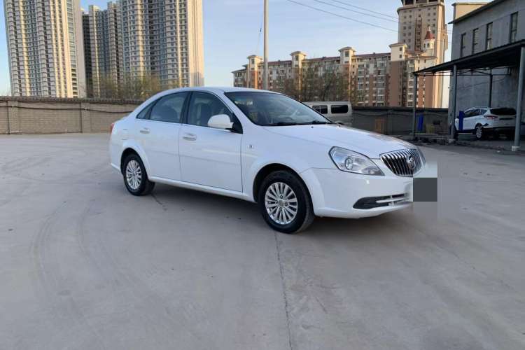 Used Buick Excelle 2015 1.5L Automatic Classic Model Exterior 2