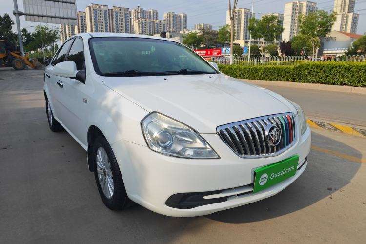 Used Buick Excelle 2015 1.5L Automatic Classic Model Exterior 2