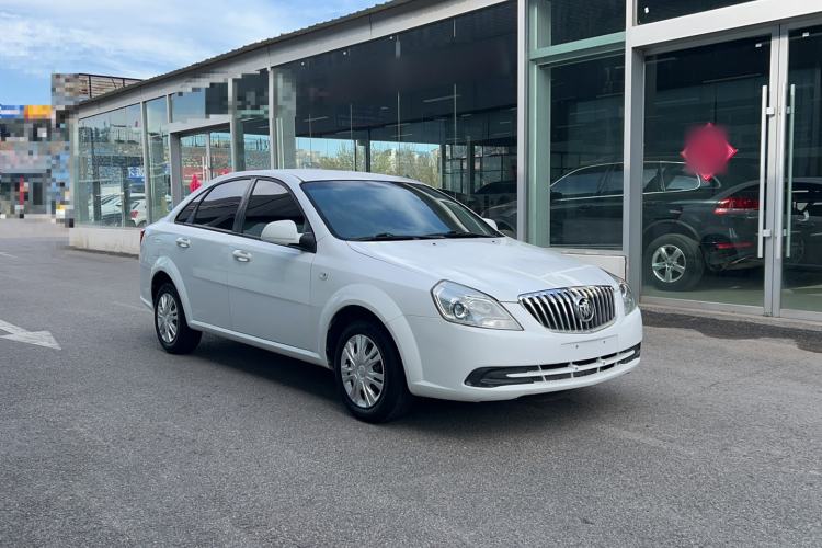 Used Buick Excelle 2015 1.5L Automatic Classic Model Exterior 2
