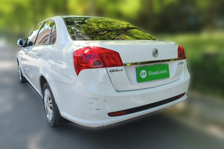 Used Buick Excelle 2015 1.5L Automatic Classic Model Exterior 3