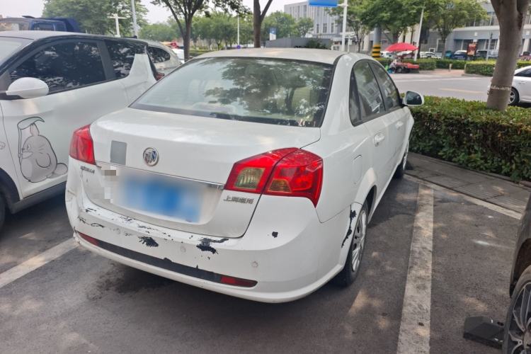 Used Buick Excelle 2015 1.5L Manual Classic Trim Exterior 4