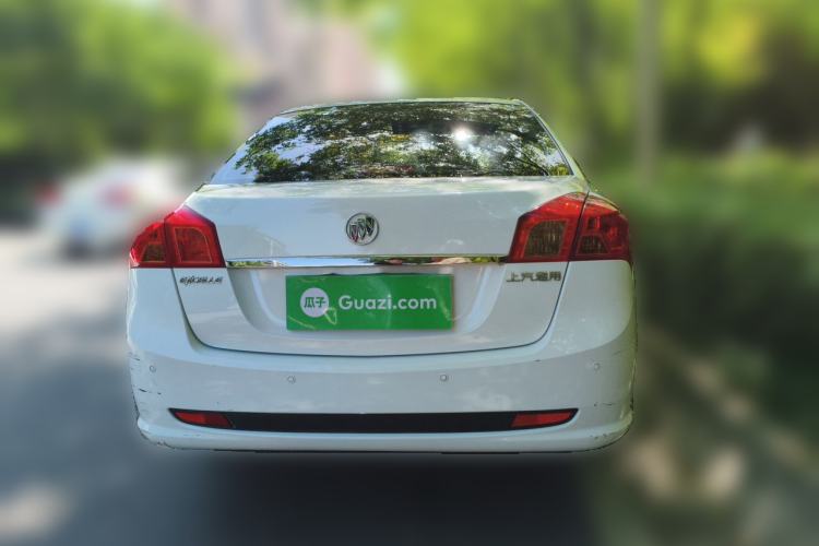 Used Buick Excelle 2015 1.5L Automatic Classic Model Exterior 4