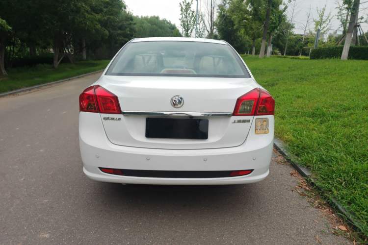 Used Buick Excelle 2015 1.5L Automatic Classic Model Exterior 5