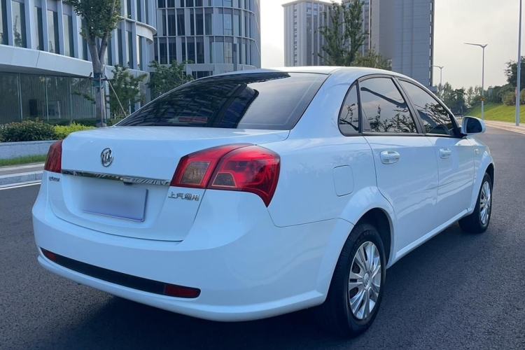 Used Buick Excelle 2015 1.5L Automatic Classic Model Exterior 5
