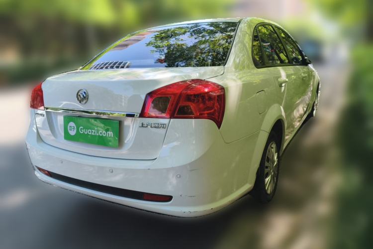 Used Buick Excelle 2015 1.5L Automatic Classic Model Exterior 5